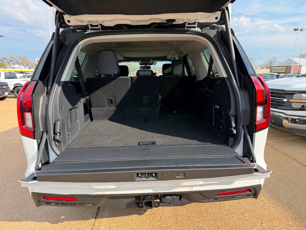 2025 Ford Expedition MAX Active 4x4 4dr SUV