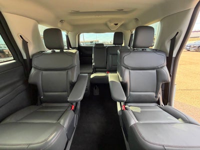 2025 Ford Expedition MAX Active 4x4 4dr SUV