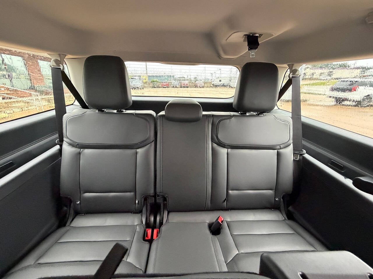 2027 Ford Expedition MAX Active 4x4 4dr SUV