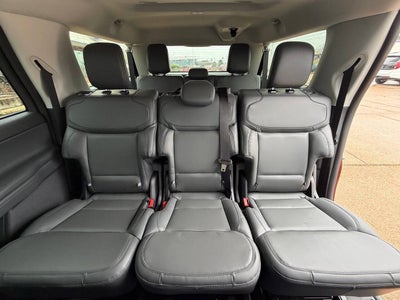 2027 Ford Expedition MAX Active 4x4 4dr SUV