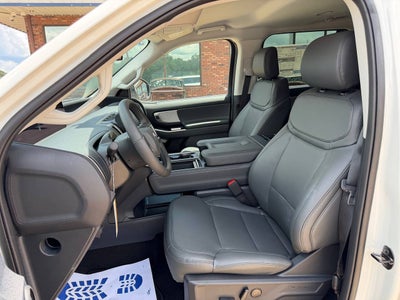 2027 Ford Expedition MAX Active 4x4 4dr SUV