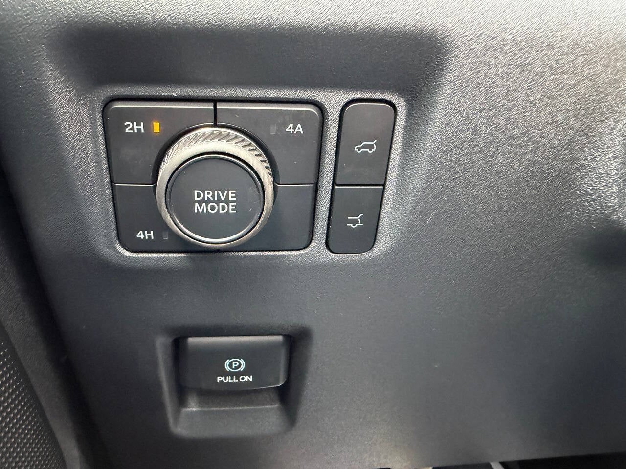 2027 Ford Expedition MAX Active 4x4 4dr SUV
