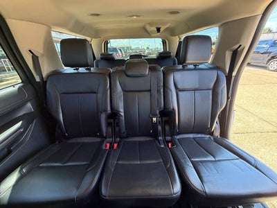 2022 Ford Expedition MAX XLT 4x4 4dr SUV