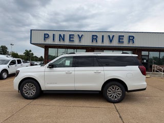 2026 Ford Expedition MAX Platinum 4x4 4dr SUV