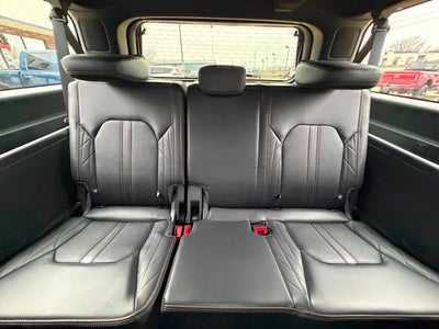 2024 Ford Expedition MAX Platinum 4x4 4dr SUV