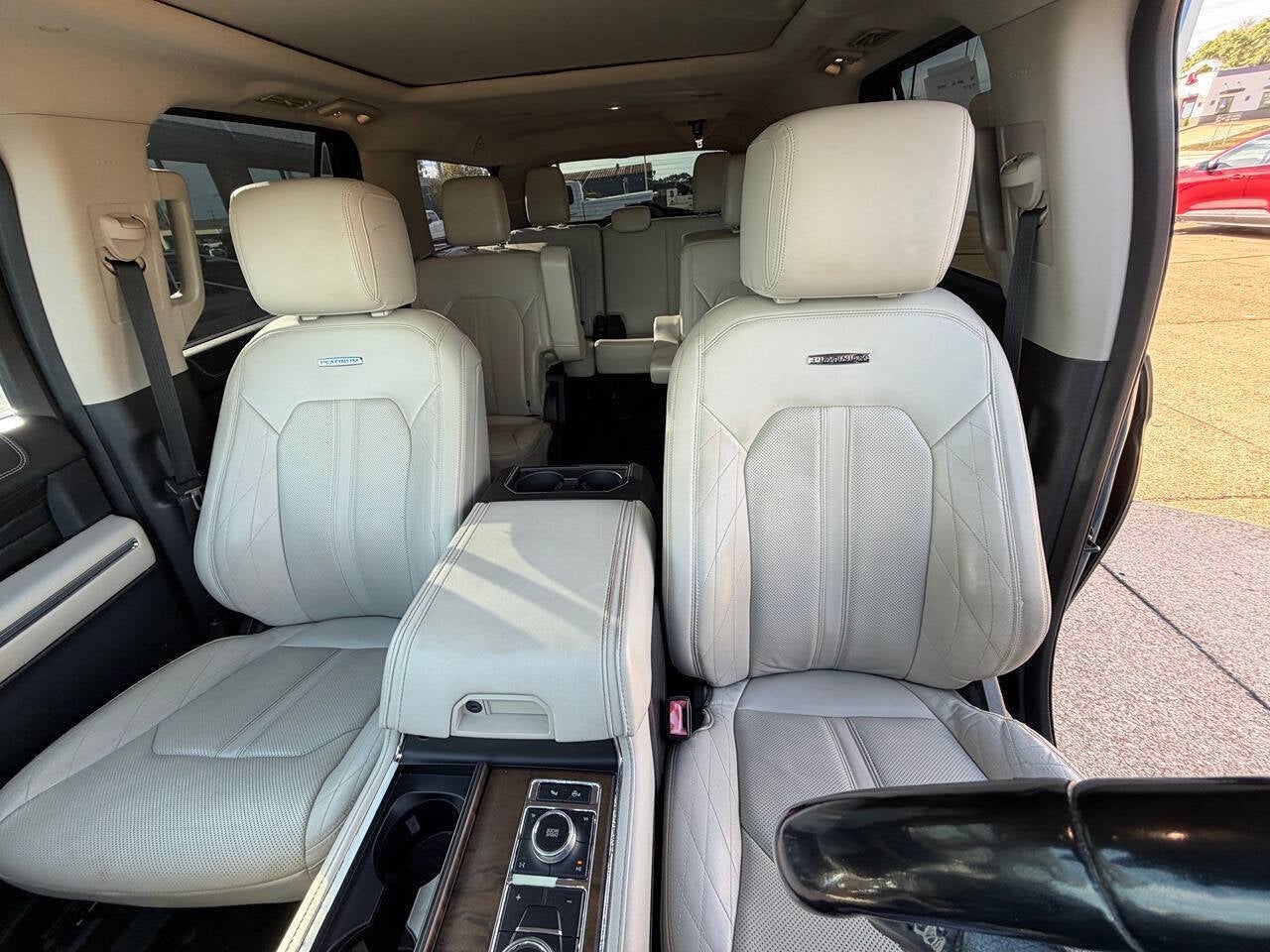 2018 Ford Expedition MAX Platinum 4x4 4dr SUV