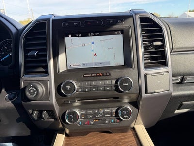 2018 Ford Expedition MAX Platinum 4x4 4dr SUV