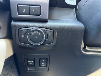 2018 Ford Expedition MAX Platinum 4x4 4dr SUV