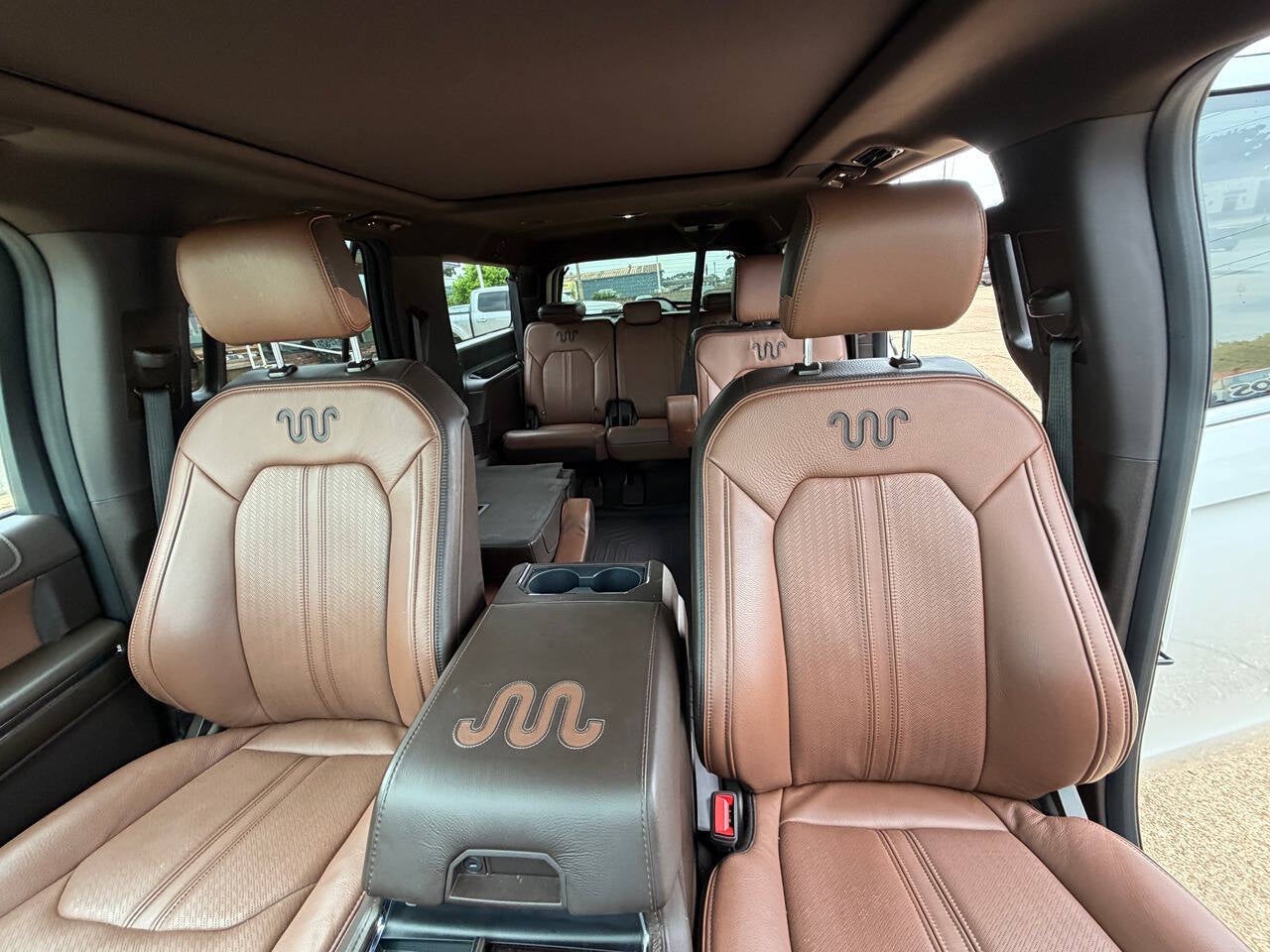 2024 Ford Expedition MAX King Ranch 4x4 4dr SUV
