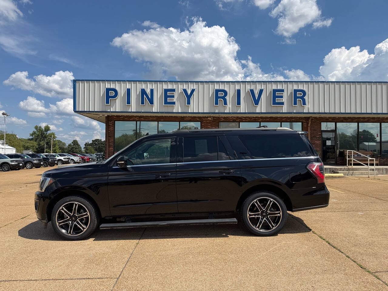 2019 Ford Expedition MAX Limited 4x4 4dr SUV