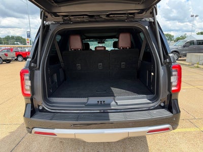 2022 Ford Expedition MAX Limited 4x4 4dr SUV