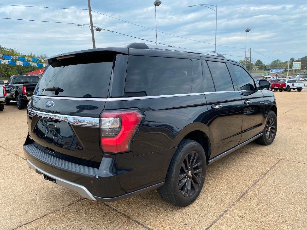 2019 Ford Expedition MAX Limited 4x4 4dr SUV