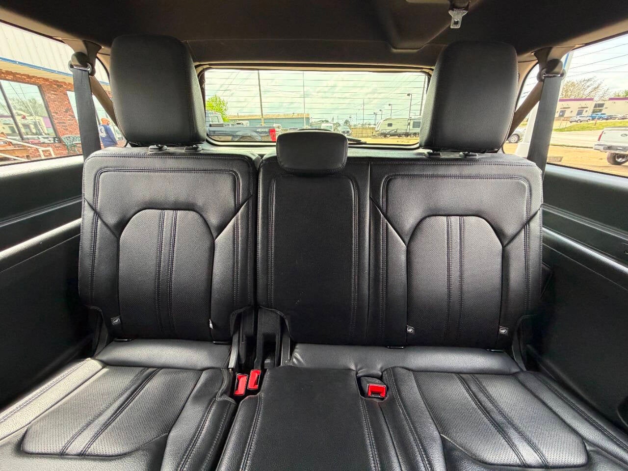 2021 Ford Expedition MAX Limited 4x4 4dr SUV