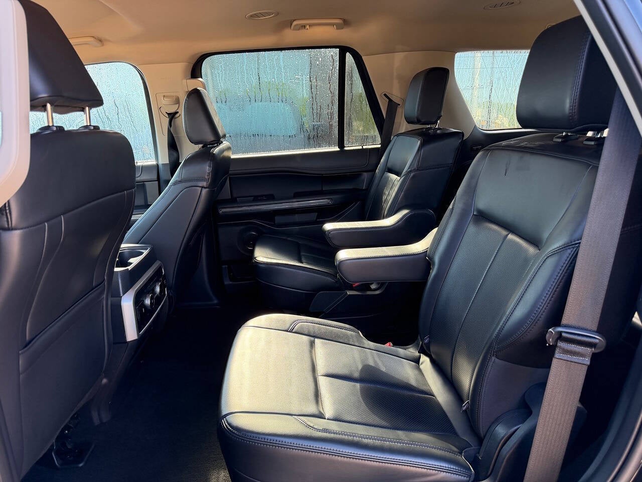 2024 Ford Expedition XLT 4x4 4dr SUV