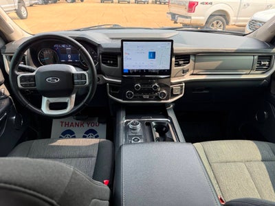2022 Ford Expedition XLT 4x4 4dr SUV