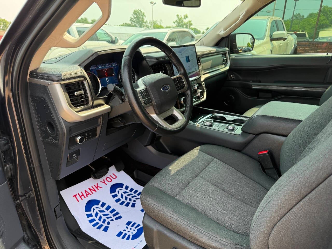 2022 Ford Expedition XLT 4x4 4dr SUV