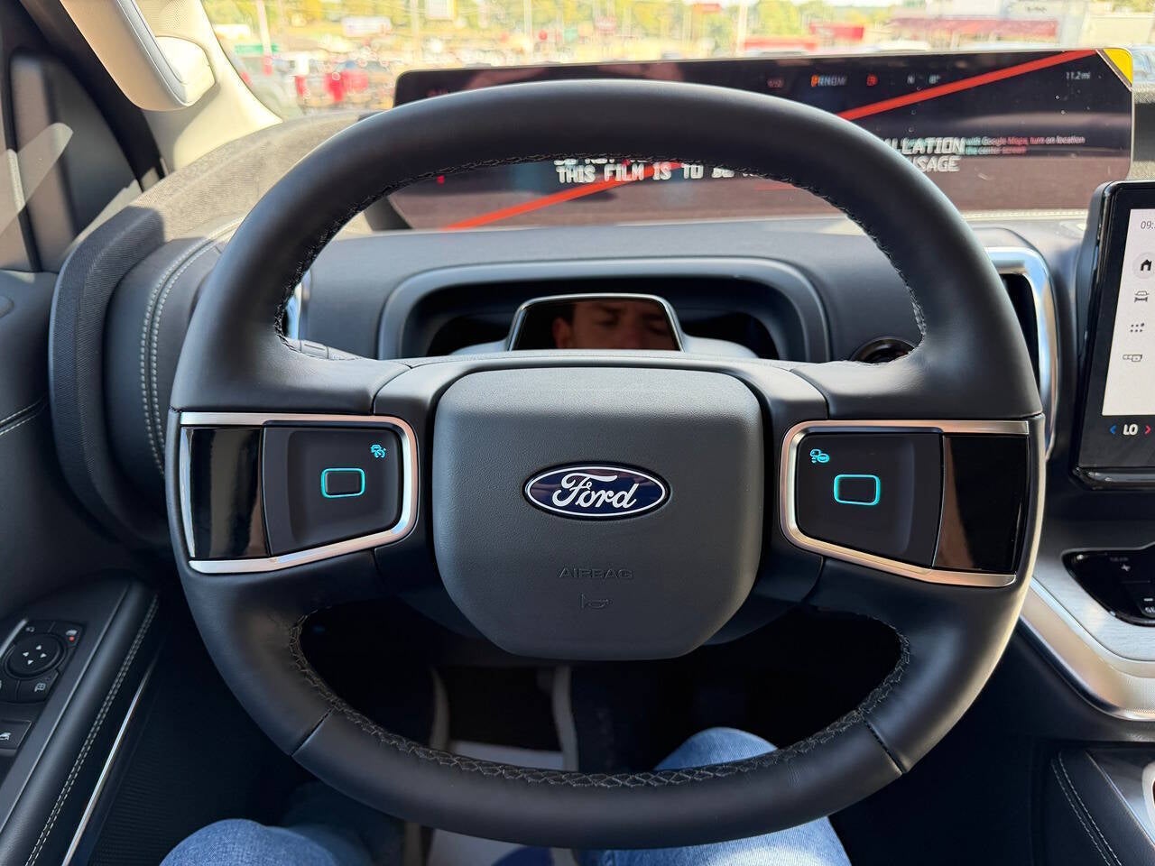 2027 Ford Expedition Platinum 4x4 4dr SUV