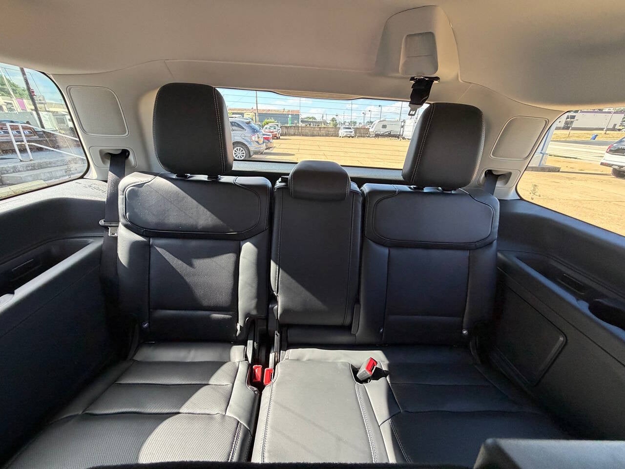 2027 Ford Expedition Platinum 4x4 4dr SUV