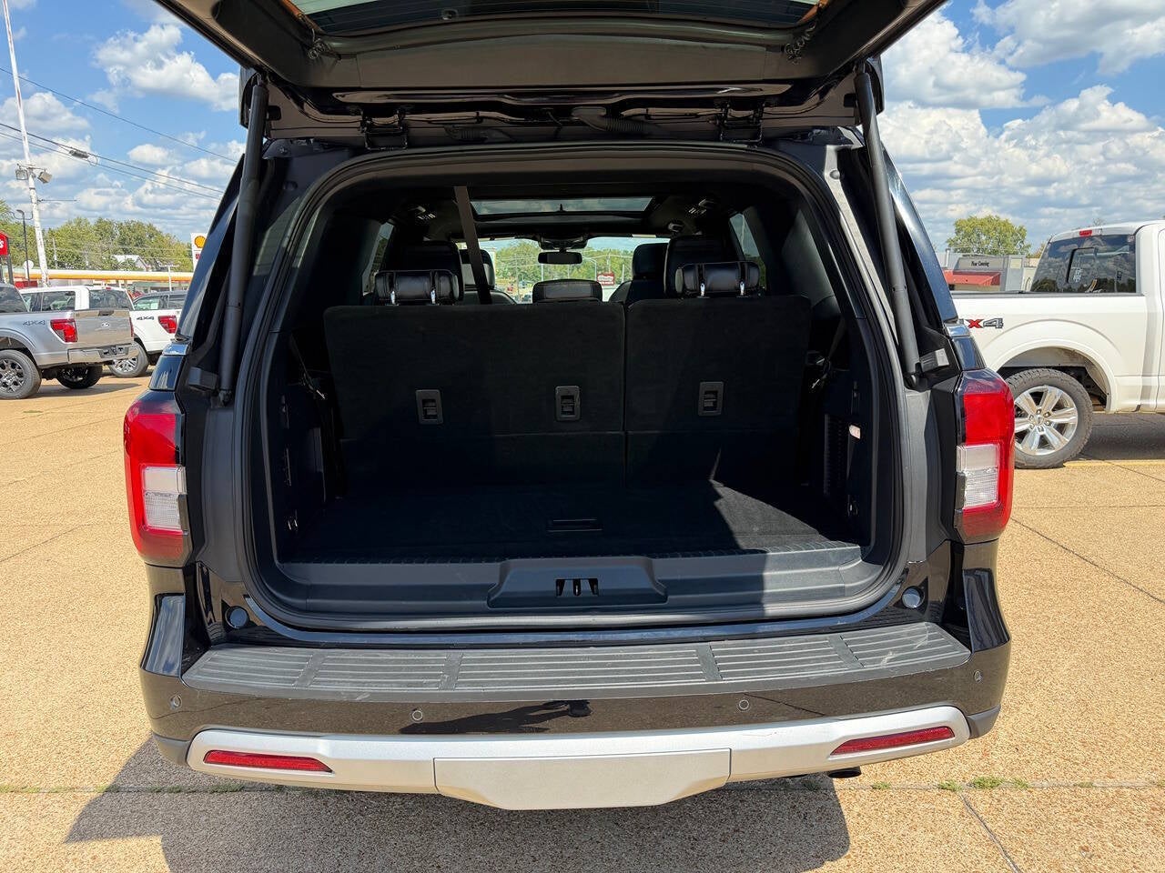 2024 Ford Expedition Timberline 4x4 4dr SUV