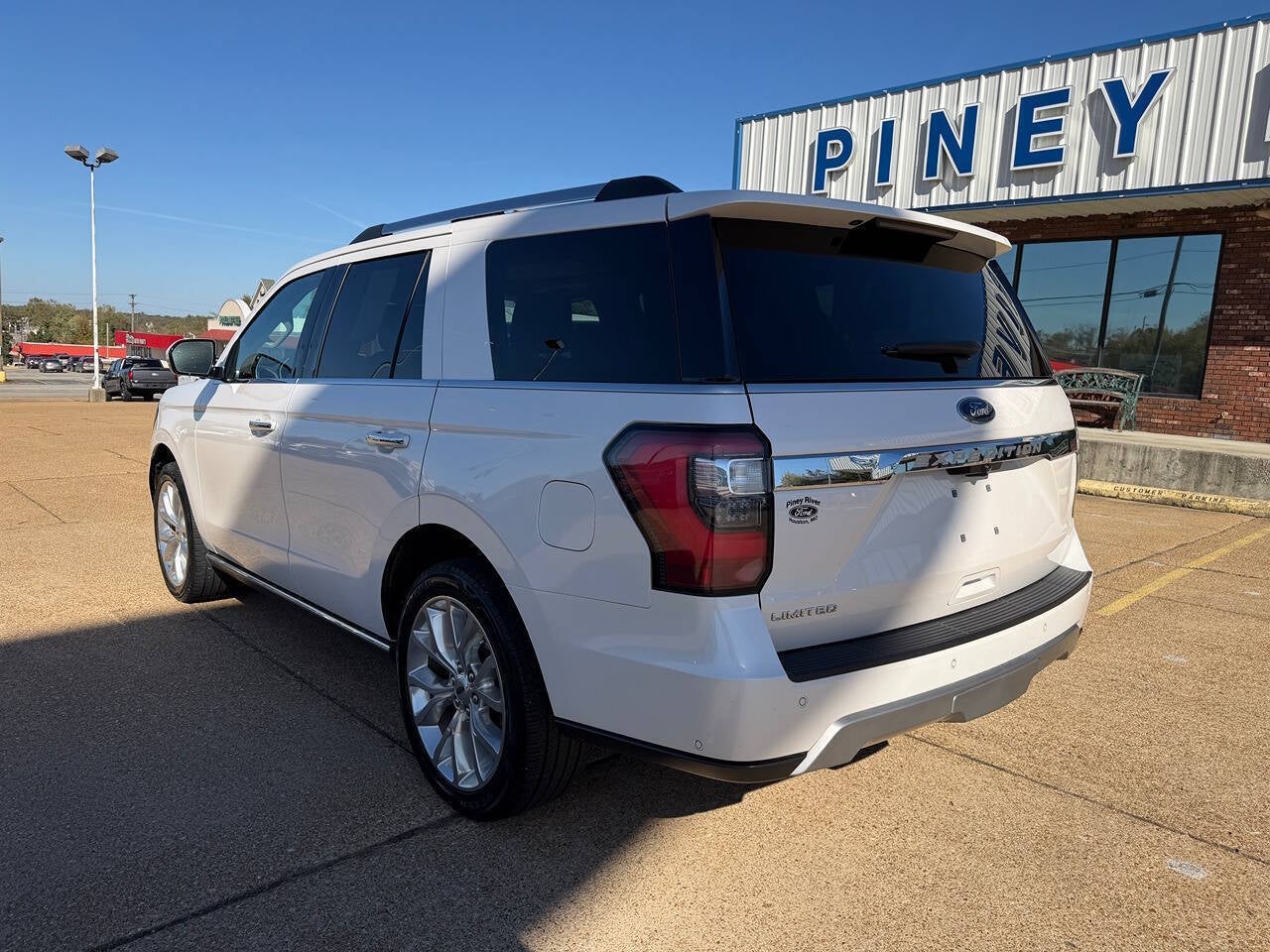 2019 Ford Expedition Limited 4x4 4dr SUV