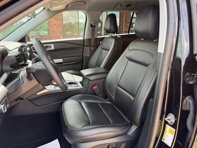 2024 Ford Explorer XLT AWD 4dr SUV