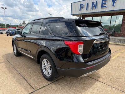 2024 Ford Explorer XLT AWD 4dr SUV
