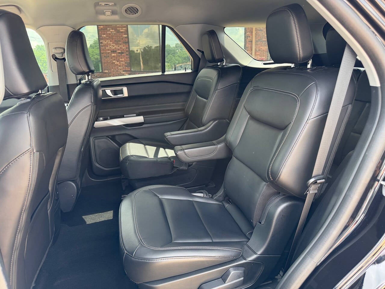 2024 Ford Explorer XLT AWD 4dr SUV