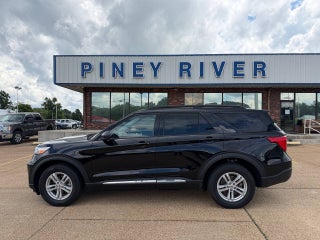 2024 Ford Explorer XLT AWD 4dr SUV