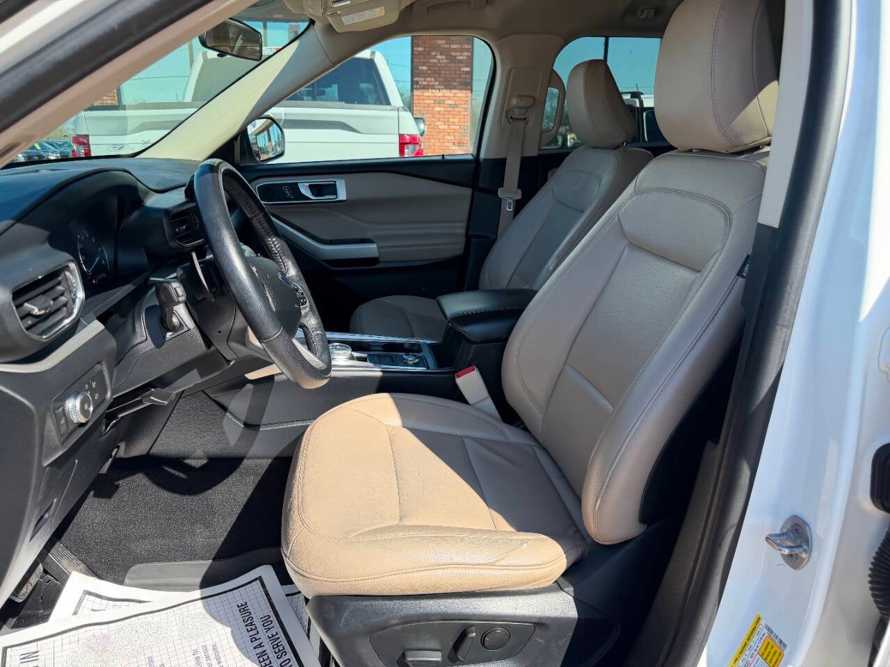 2020 Ford Explorer XLT AWD 4dr SUV