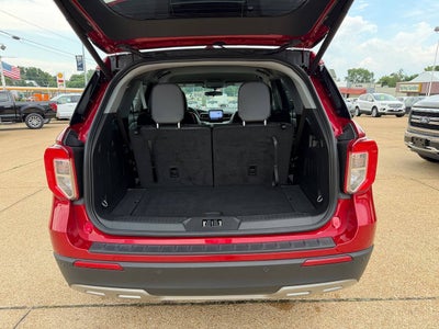 2023 Ford Explorer XLT AWD 4dr SUV