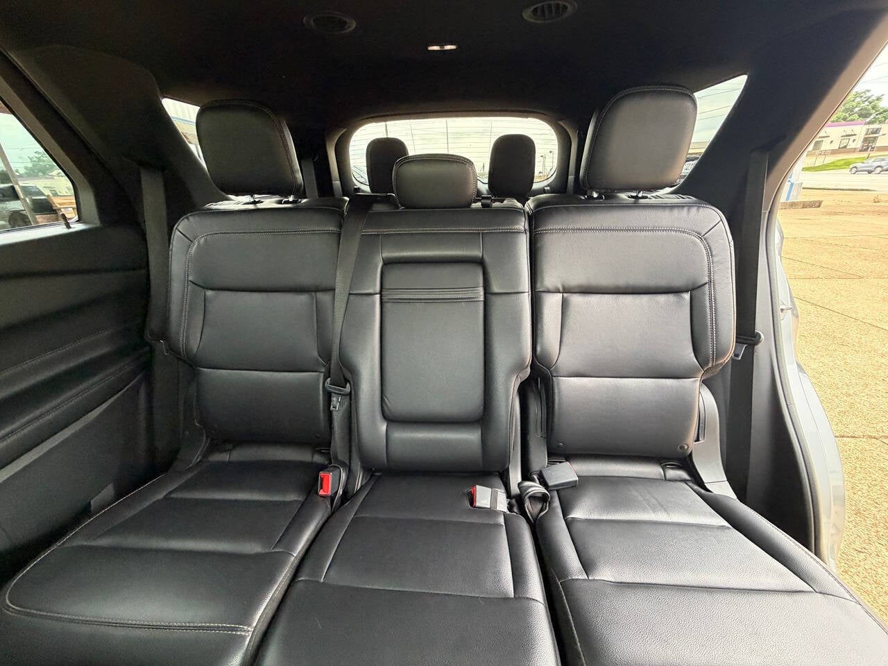 2020 Ford Explorer XLT AWD 4dr SUV