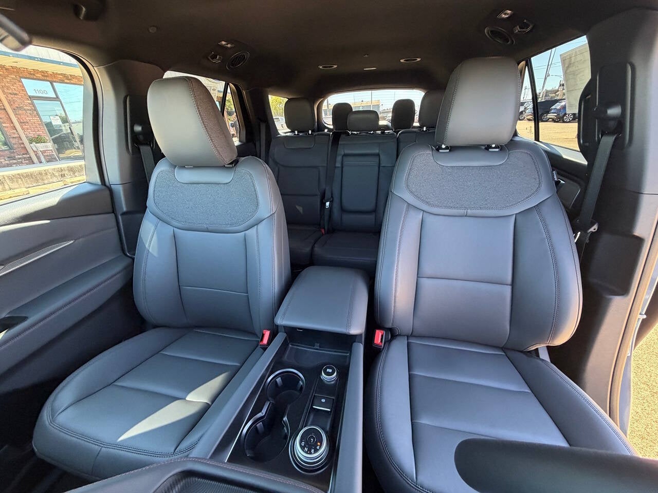 2027 Ford Explorer Active AWD 4dr SUV