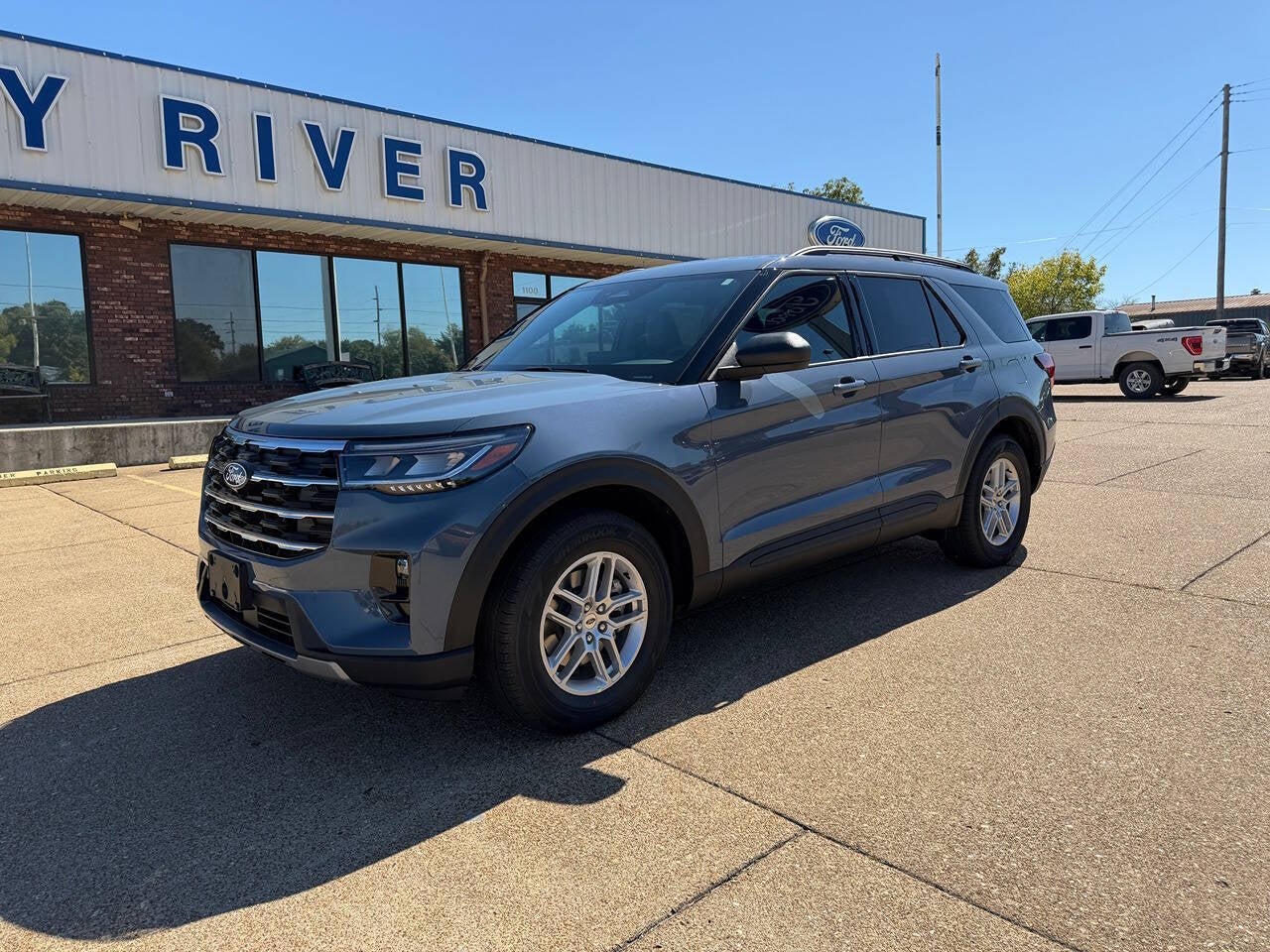 2027 Ford Explorer Active AWD 4dr SUV