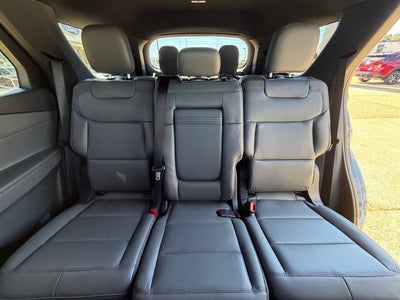 2027 Ford Explorer Active AWD 4dr SUV