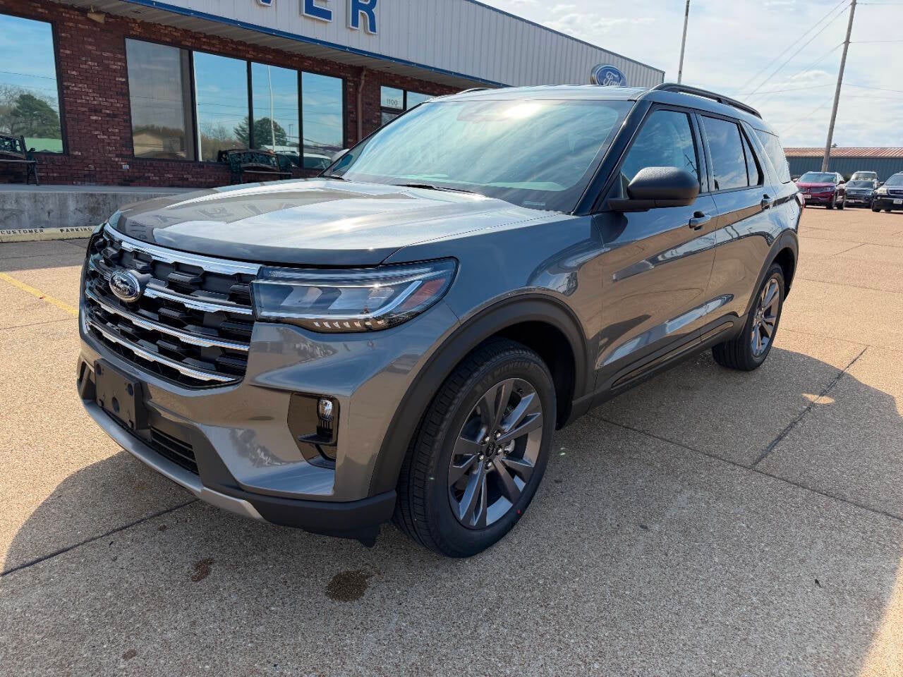 2026 Ford Explorer Active AWD 4dr SUV
