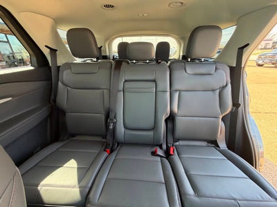 2026 Ford Explorer Active AWD 4dr SUV