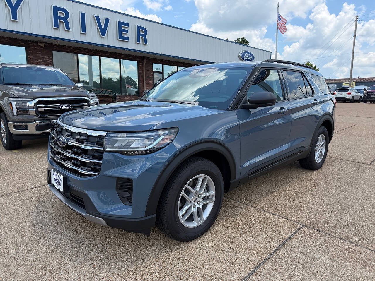 2026 Ford Explorer Active AWD 4dr SUV