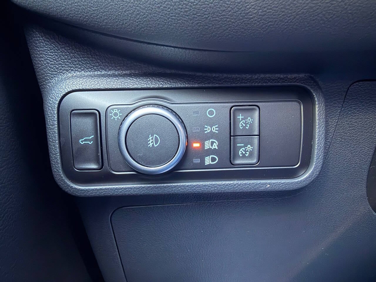 2027 Ford Explorer Active AWD 4dr SUV