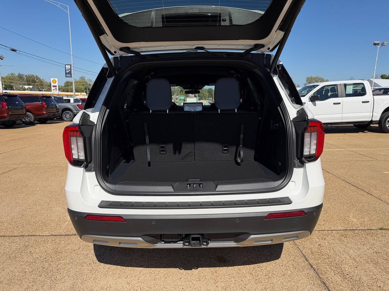 2027 Ford Explorer Active AWD 4dr SUV