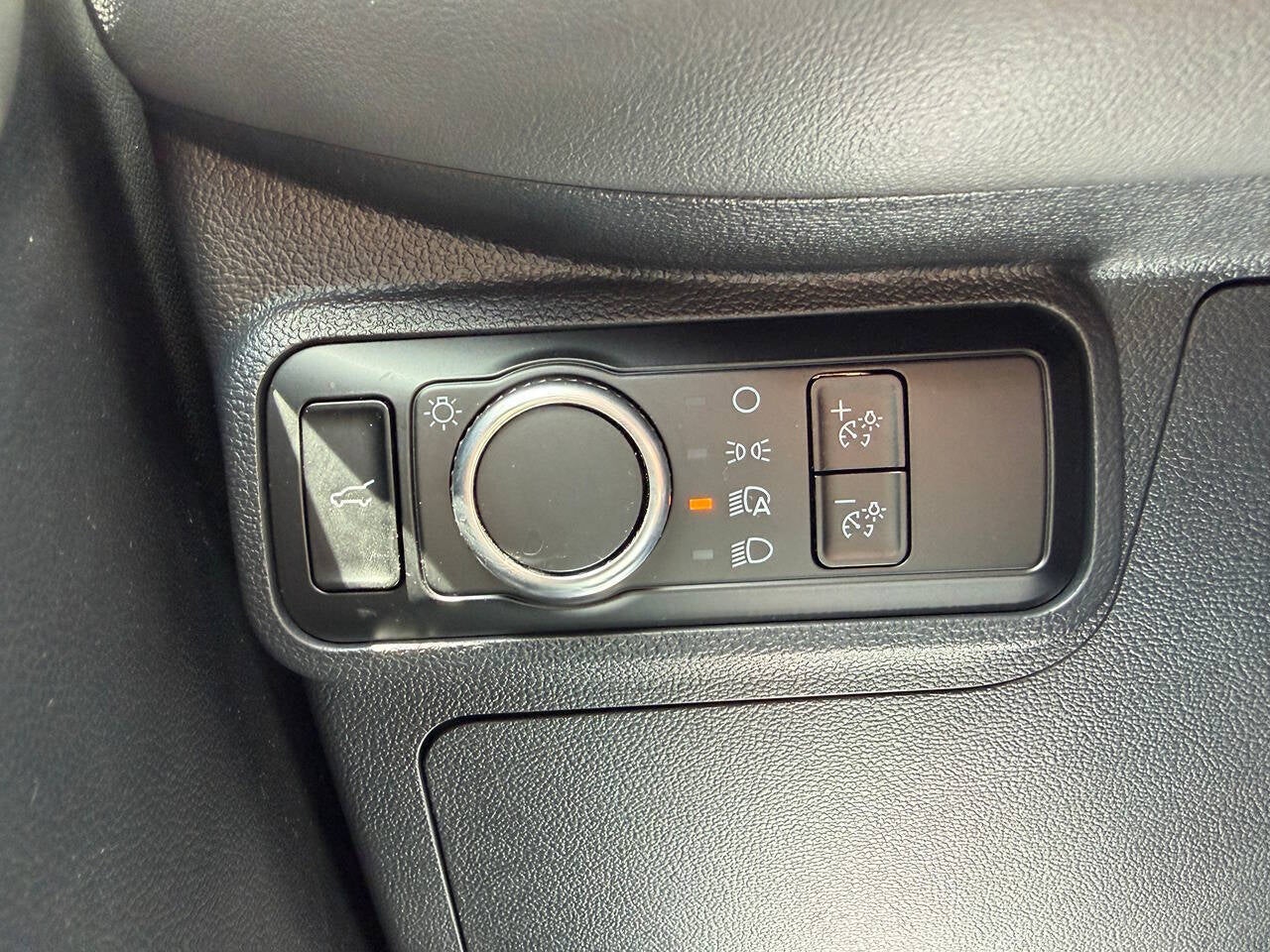 2025 Ford Explorer Active AWD 4dr SUV