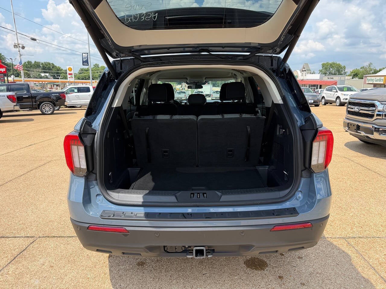 2025 Ford Explorer Active AWD 4dr SUV