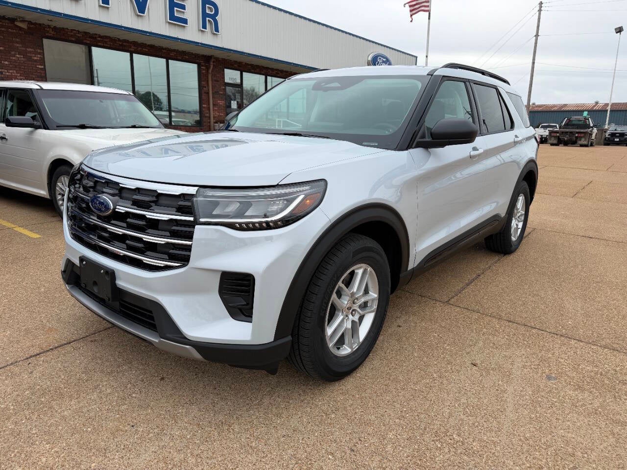 2026 Ford Explorer Active AWD 4dr SUV