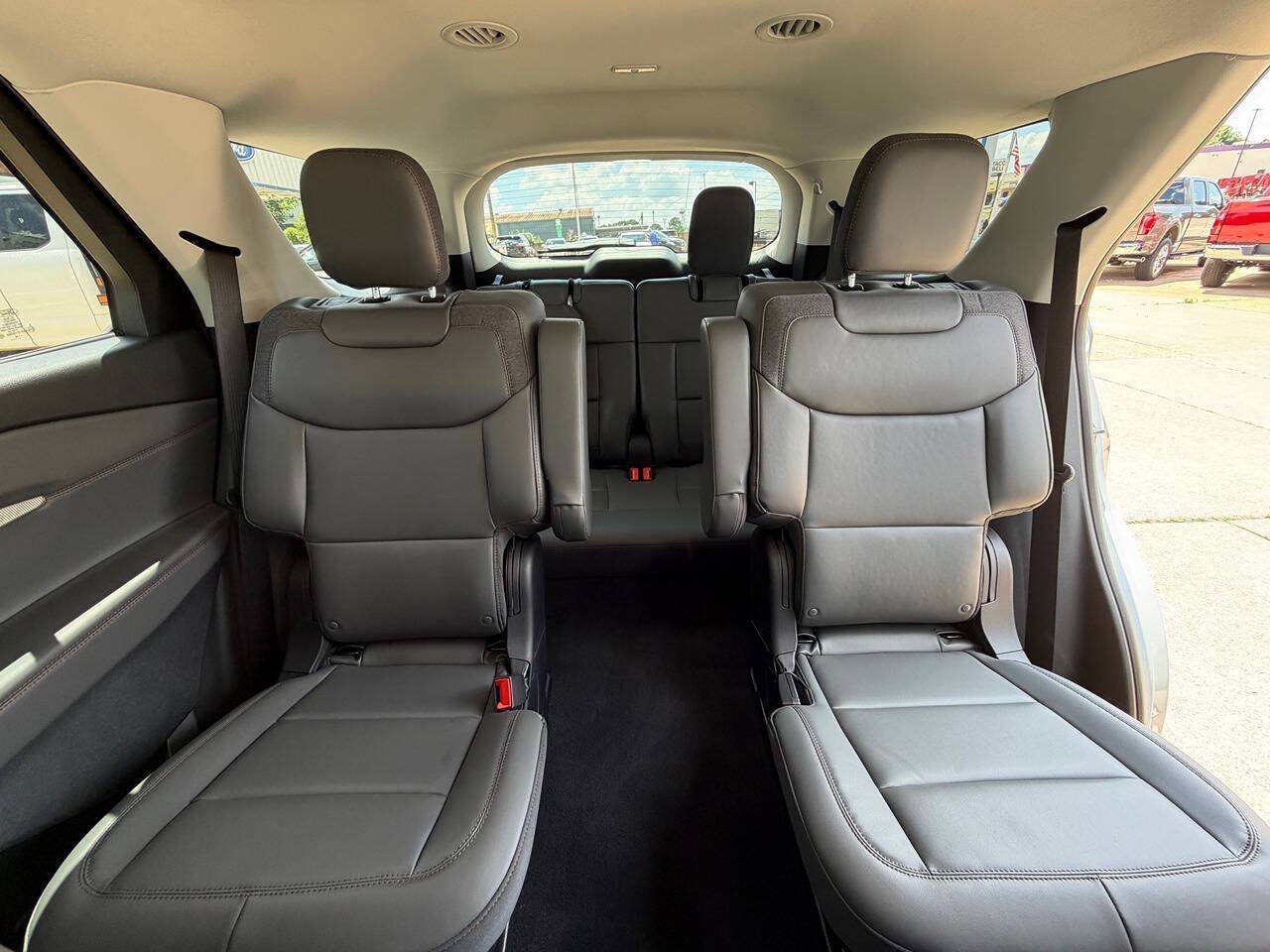 2026 Ford Explorer Active AWD 4dr SUV