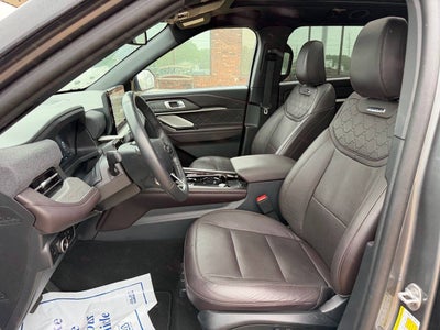2025 Ford Explorer Platinum AWD 4dr SUV