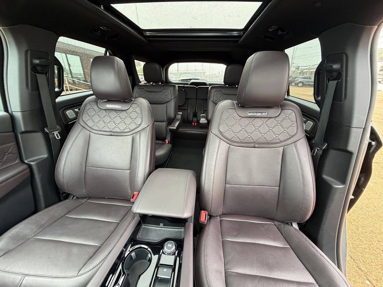 2025 Ford Explorer Platinum AWD 4dr SUV