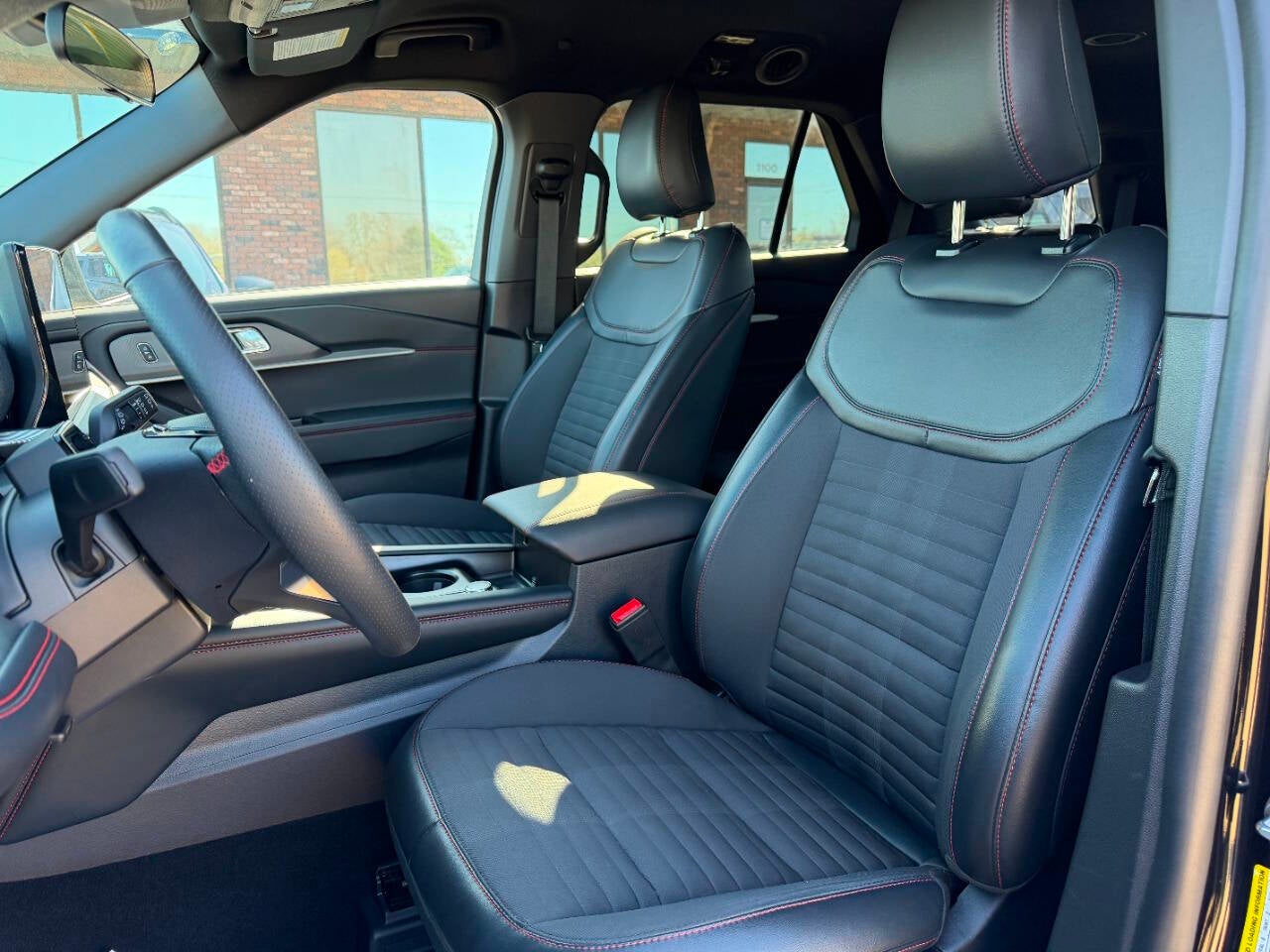 2025 Ford Explorer ST Line AWD 4dr SUV