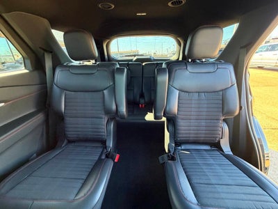 2025 Ford Explorer ST Line AWD 4dr SUV