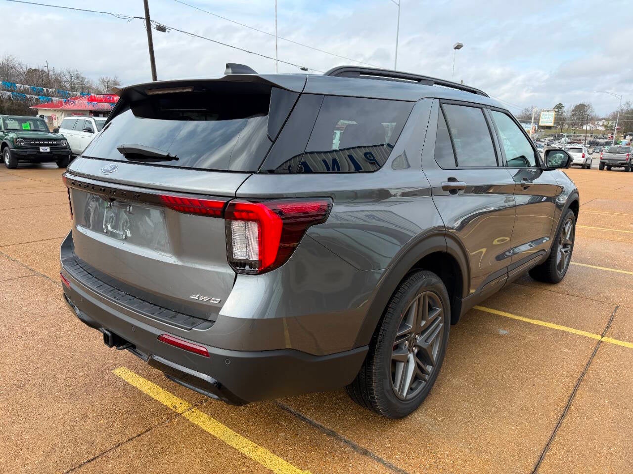 2026 Ford Explorer ST Line AWD 4dr SUV