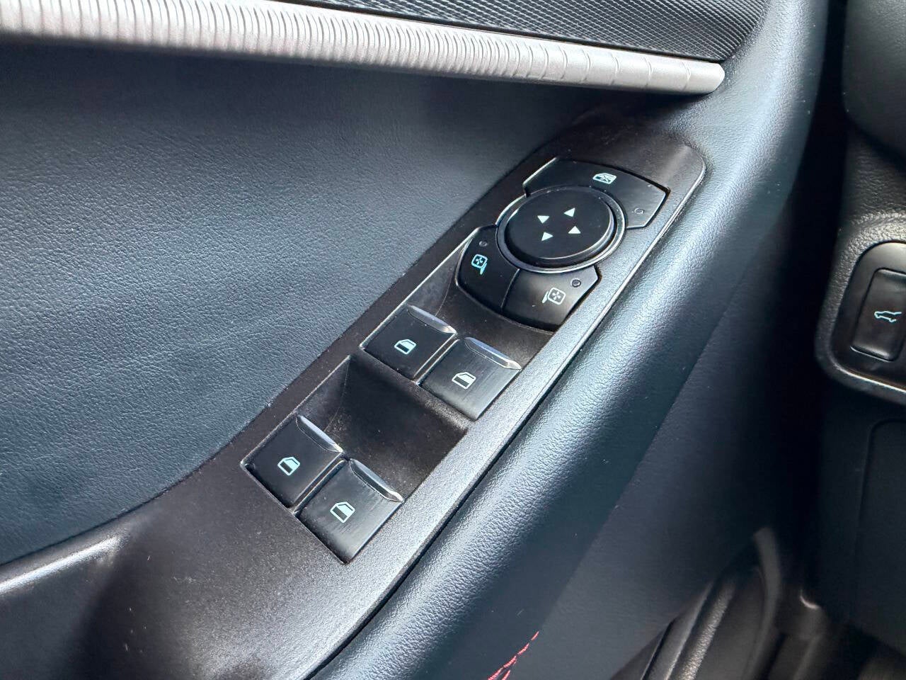 2025 Ford Explorer ST Line AWD 4dr SUV