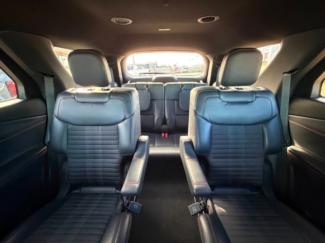 2025 Ford Explorer ST Line AWD 4dr SUV